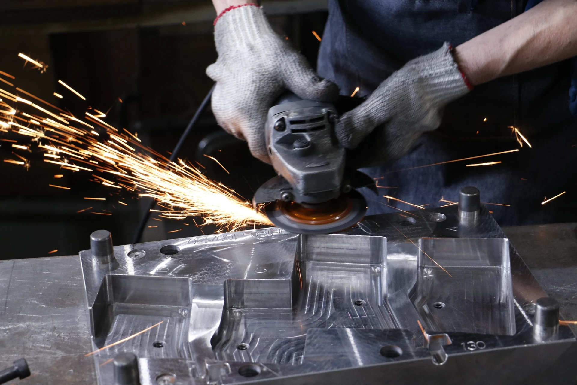 模具開發案例 7